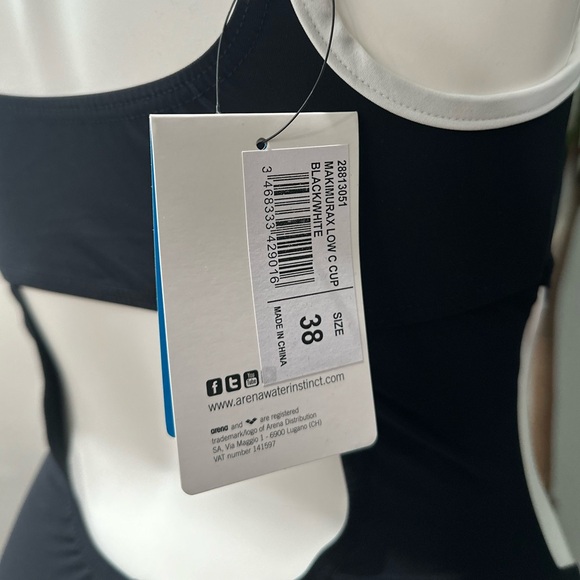 New Arena Women’s  Body lift Swimsuit MAKIMURAX C-CUP size 38 /12 - Picture 4 of 9
